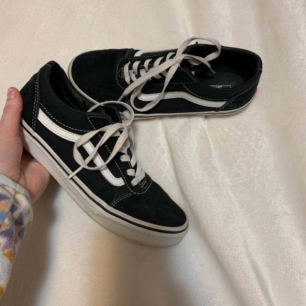 Black vans